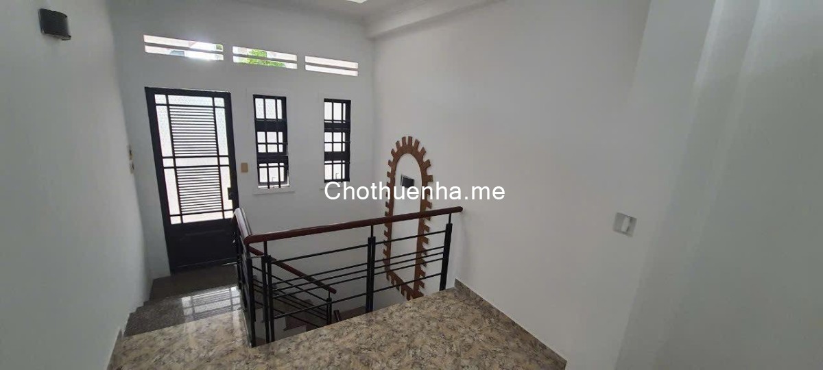 Cho thuê nhà Lê Văn Sỹ, Phường 1, Tân Bình, trệt + 3 lầu – 4PN, 3WC