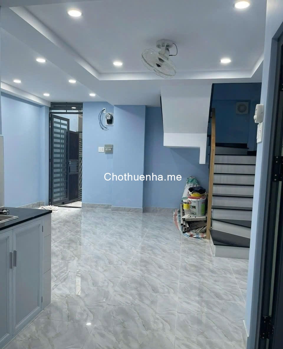 Cho thuê nhà Trân Hưng Đạo Q1 - 2PN | 120M², GIÁ 14TR