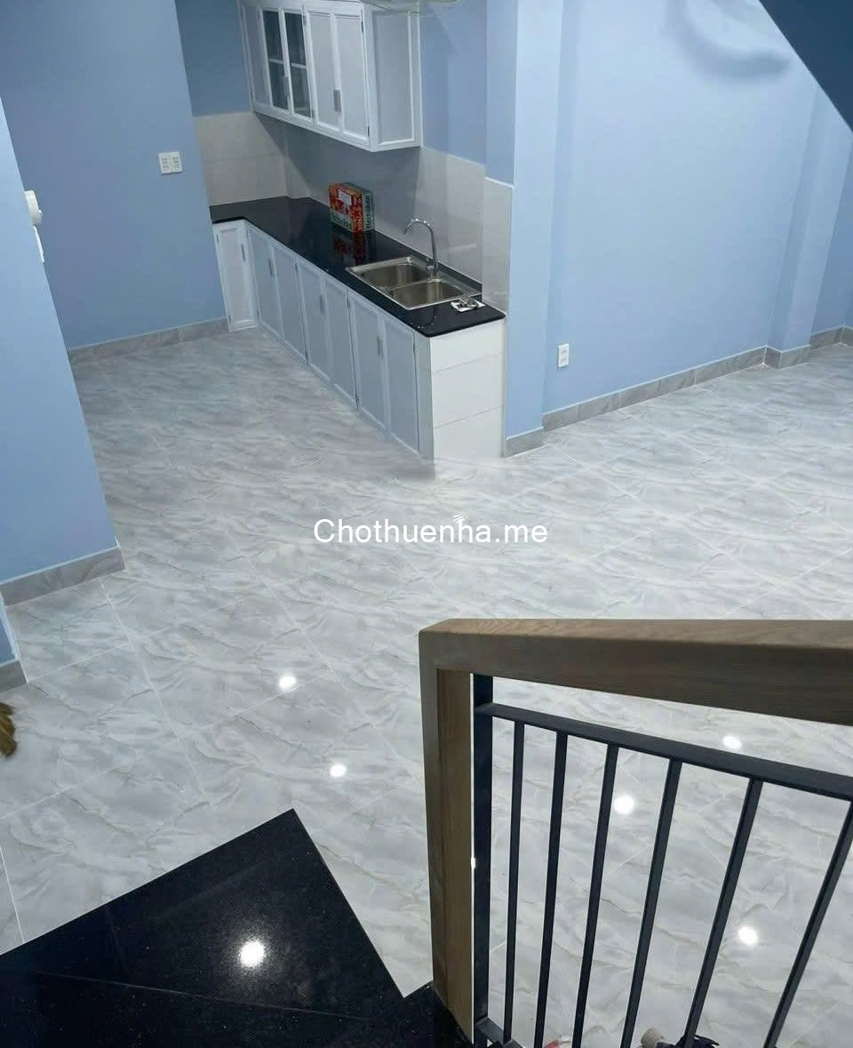 Cho thuê nhà Trân Hưng Đạo Q1 - 2PN | 120M², GIÁ 14TR