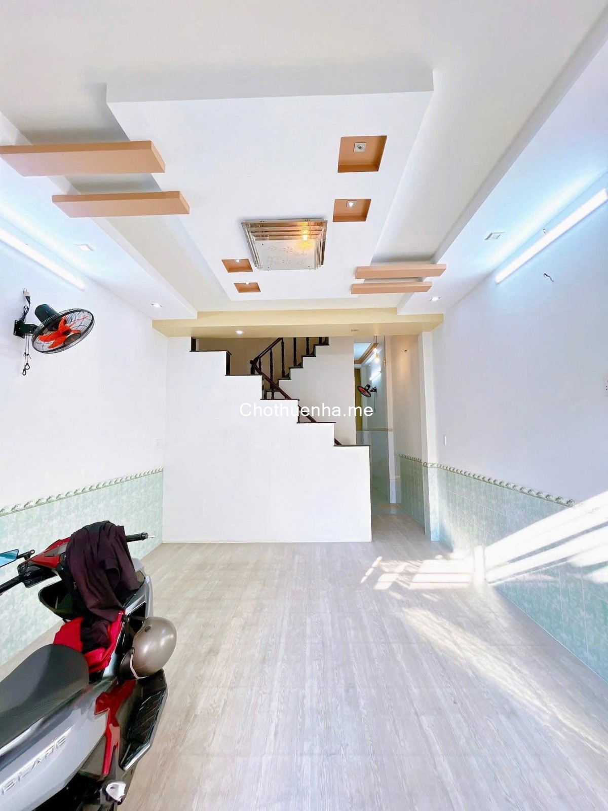 Nhà nguyên căn 2 lầu hẻm 8m thông Trần Tấn 4x14