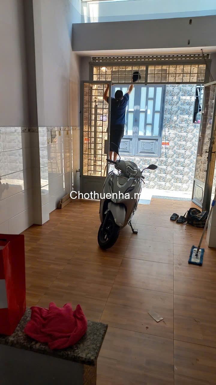 Cho thuê nhà Hẻm 88 Nguyễn Văn Quỳ, Phú Thuận, 1 trệt 1 lầu + 2 gác lửng