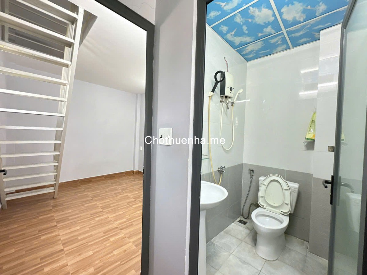 Cho thuê nhà Hẻm 88 Nguyễn Văn Quỳ, Phú Thuận, 1 trệt 1 lầu + 2 gác lửng