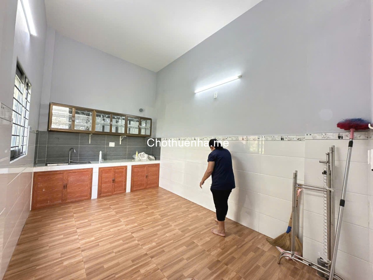 Cho thuê nhà Hẻm 88 Nguyễn Văn Quỳ, Phú Thuận, 1 trệt 1 lầu + 2 gác lửng