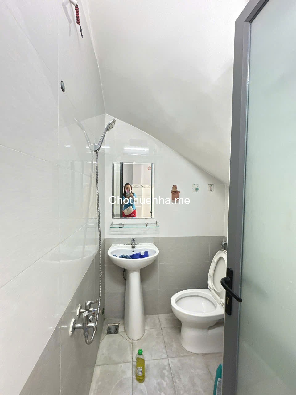 Cho thuê nhà Hẻm 88 Nguyễn Văn Quỳ, Phú Thuận, 1 trệt 1 lầu + 2 gác lửng