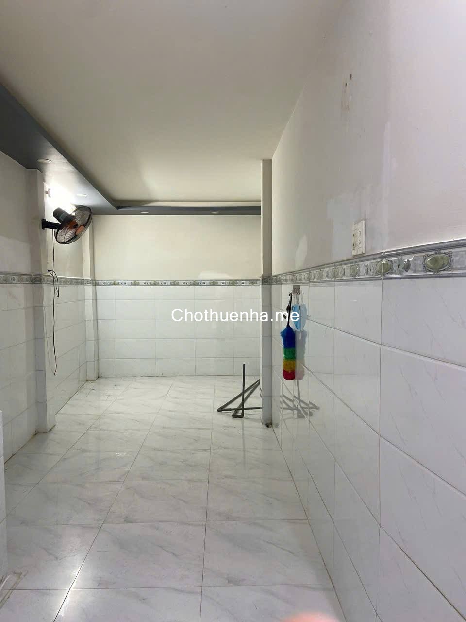 Cho thuê nhà nguyên căn hẻm 600/2/ đường Hồng Bàng quận 11, giá rẻ