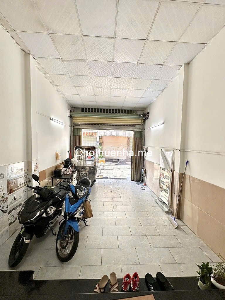 Cho thuê nhà mặt tiền đường 17 - Q7, 2 tầng – 3PN – 4WC,