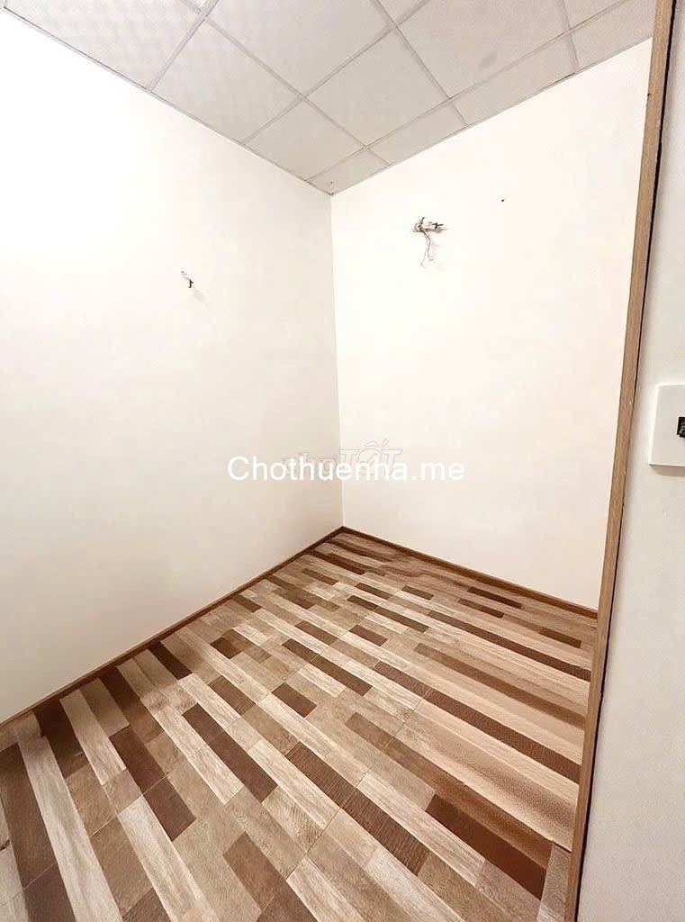 Cho thuê nhà mặt tiền đường 17 - Q7, 2 tầng – 3PN – 4WC,