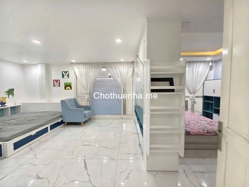 Cho thuê nhà Nguyễn Tất Thành, Phường 18, Quận 4, 1 trệt – 3 lầu