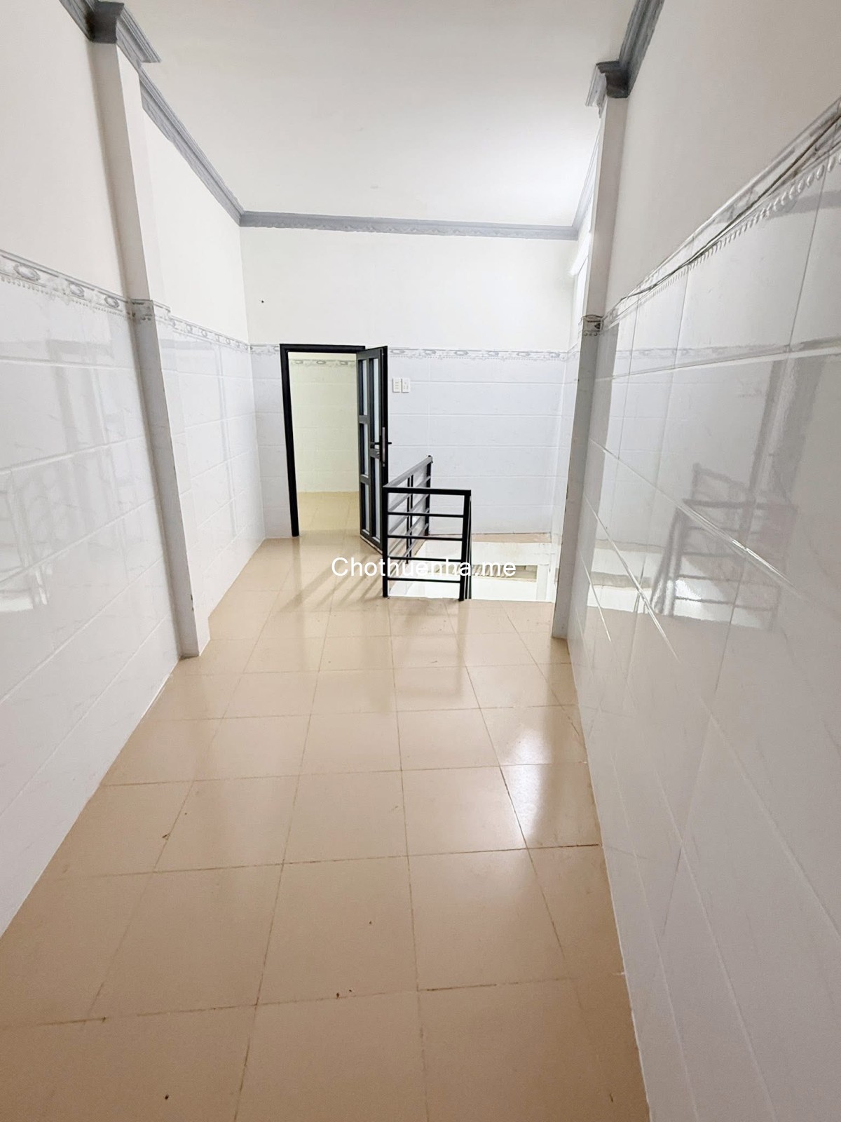 Cho thuê nhà 1 trệt + 1 lửng, 2PN - Đoàn Văn Bơ, P.16, Q.4