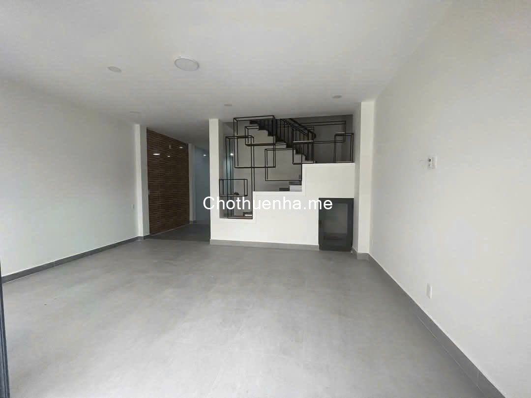 Cho thuê nhà 4 phòng 12 triệu/tháng Nguyễn Trung Trực Phường 3 Đà Lạt