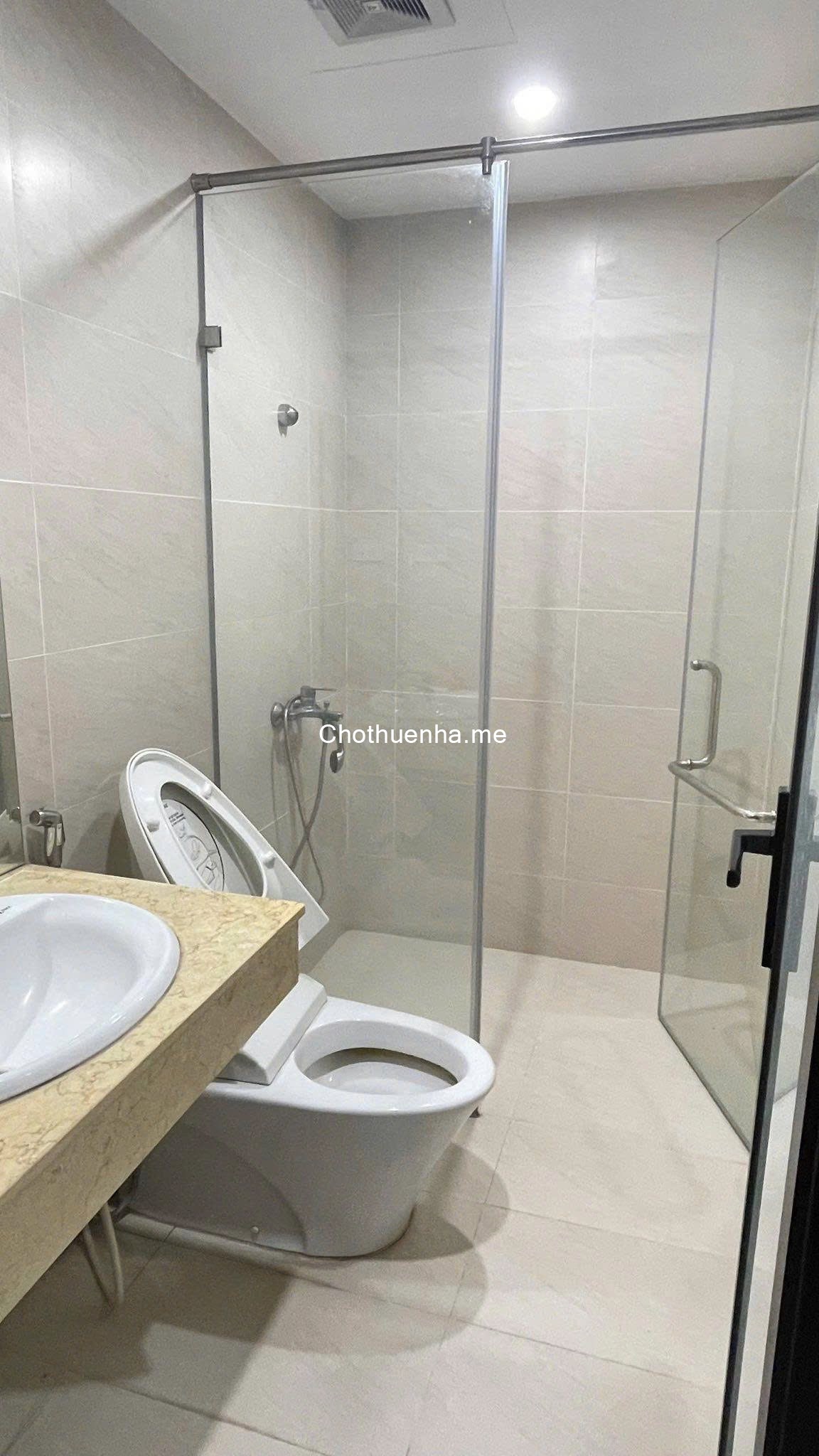 Cho thuê nhà Ngô Thị Nhậm, 6.5 tầng x 50m2, 5 ngủ, 25 Triệu vào ngay