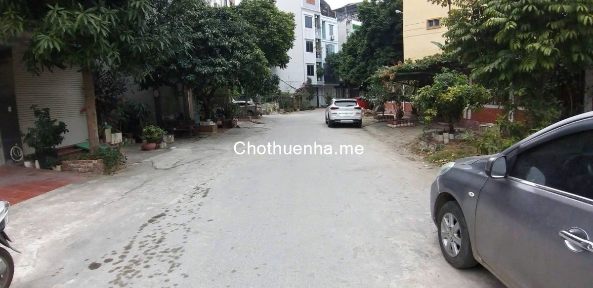 Cho thuê nhà Ngô Thị Nhậm, 6.5 tầng x 50m2, 5 ngủ, 25 Triệu vào ngay