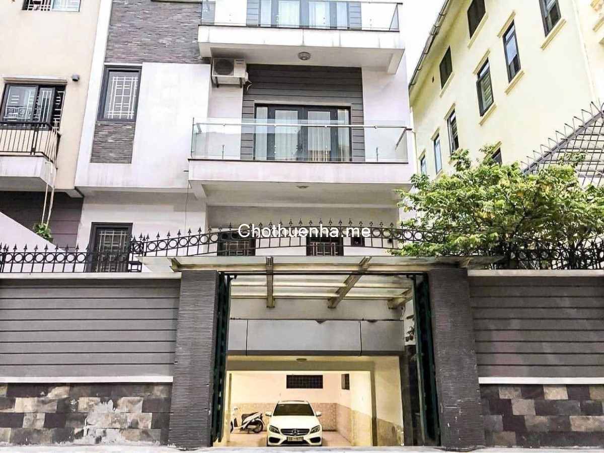 Cho thuê nhà ngõ oto Triều Khúc 35 m2 x 5 tầng, 3 ngủ, -Giá 12 triệu