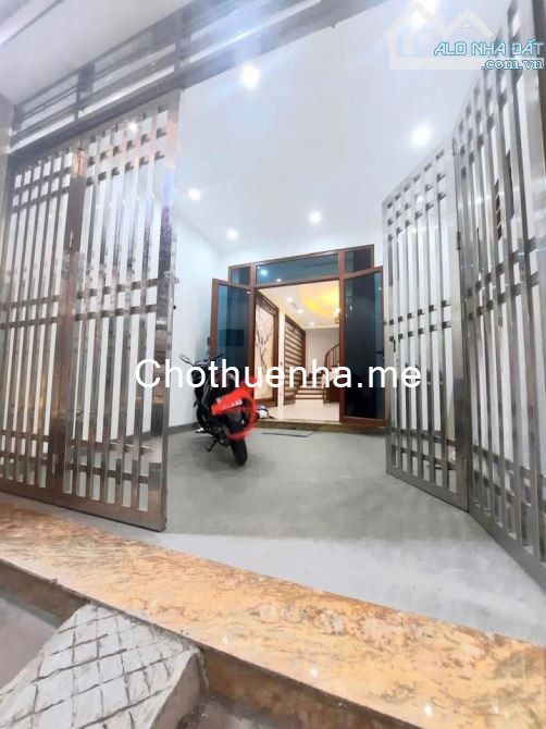 Cho thuê nhà ngõ 63 Lê Đức Thọ 65 m2, nhà 4 tầng ở tối đa 10 người 19 triệu