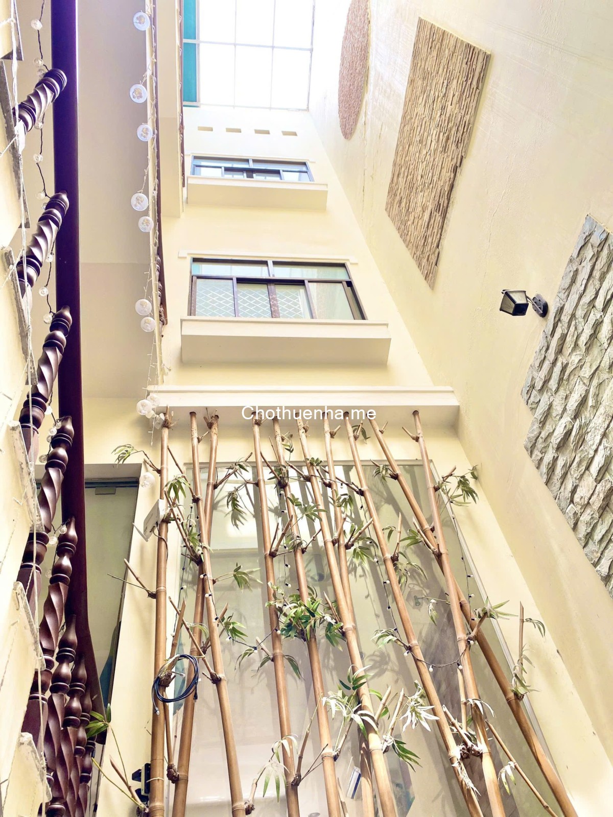 Cho thuê nhà phố mặt tiền cạnh LOTTE, Tân Quy, Quận 7