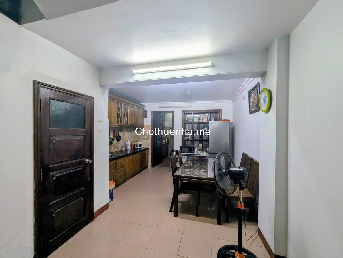 Cho thuê nhà nguyên căn tại ngõ 144 Vương Thừa Vũ, 70m², xây 4 tầng, 4 ngủ, 17 Triệu