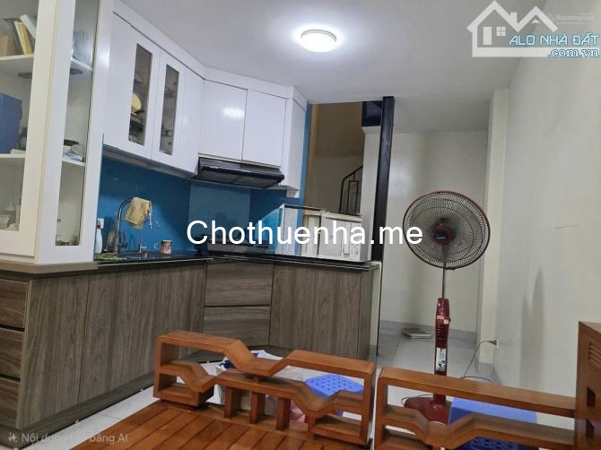 Cho thuê nhà ở hộ gia đình ngõ Hồ Văn Chương-dt 35m2*4 tầng-Giá 11 triệu vào ngay