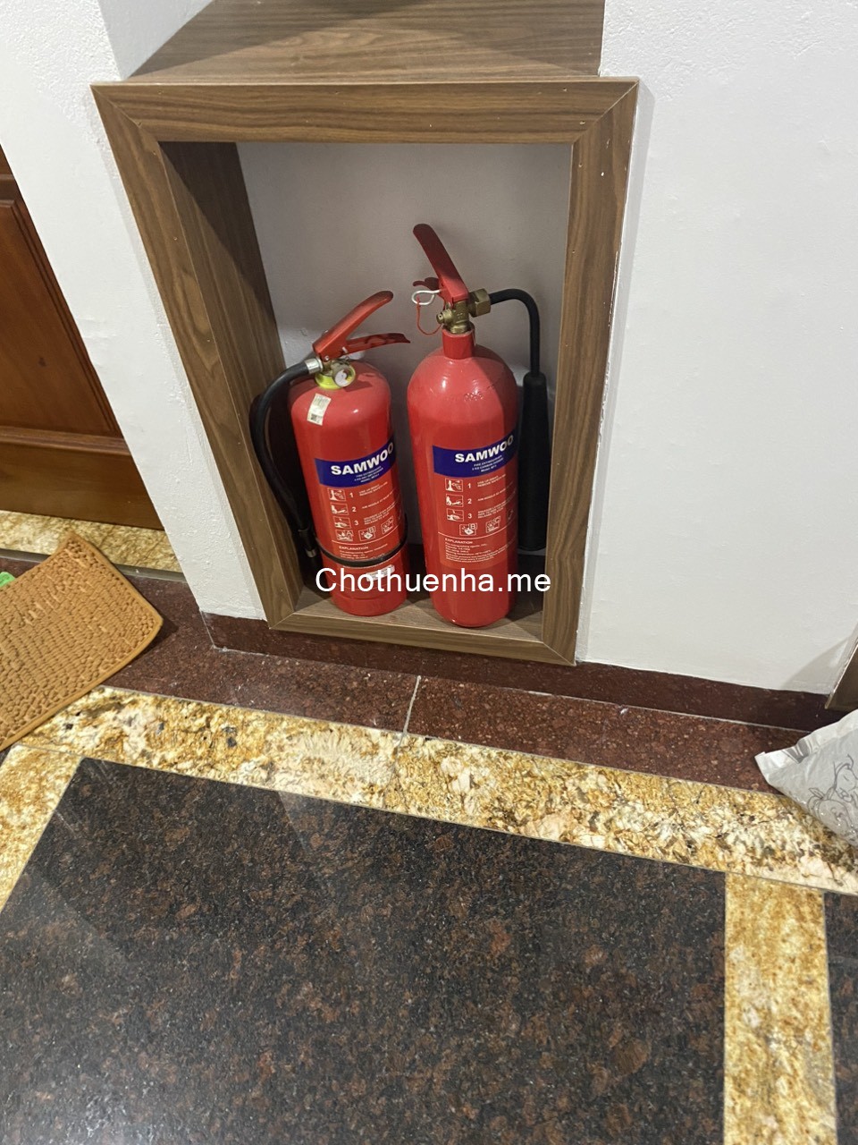 Chính chủ cho thuê Căn hộ CCMN giá rẻ tại Ngõ 193 Phố Trích Sài, Tây Hồ. Chỉ 6tr