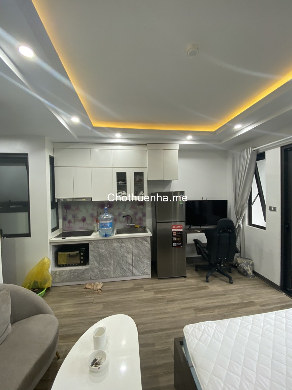 Cho thuê Căn chung cư mini Full đồ cực xịn. Ban công View mặt hồ tại 193 Trích Sài. Chỉ 6tr