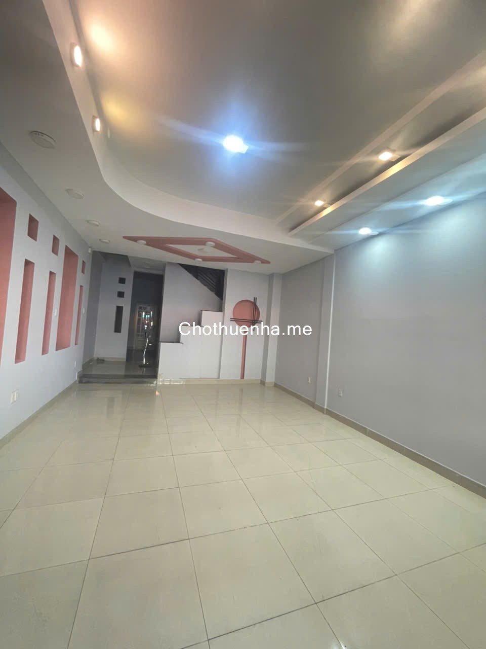 Cho thuê nhà mặt tiền Khu Kiều Đàm,Quận 7 dt 5x20m ,2 lầu,st