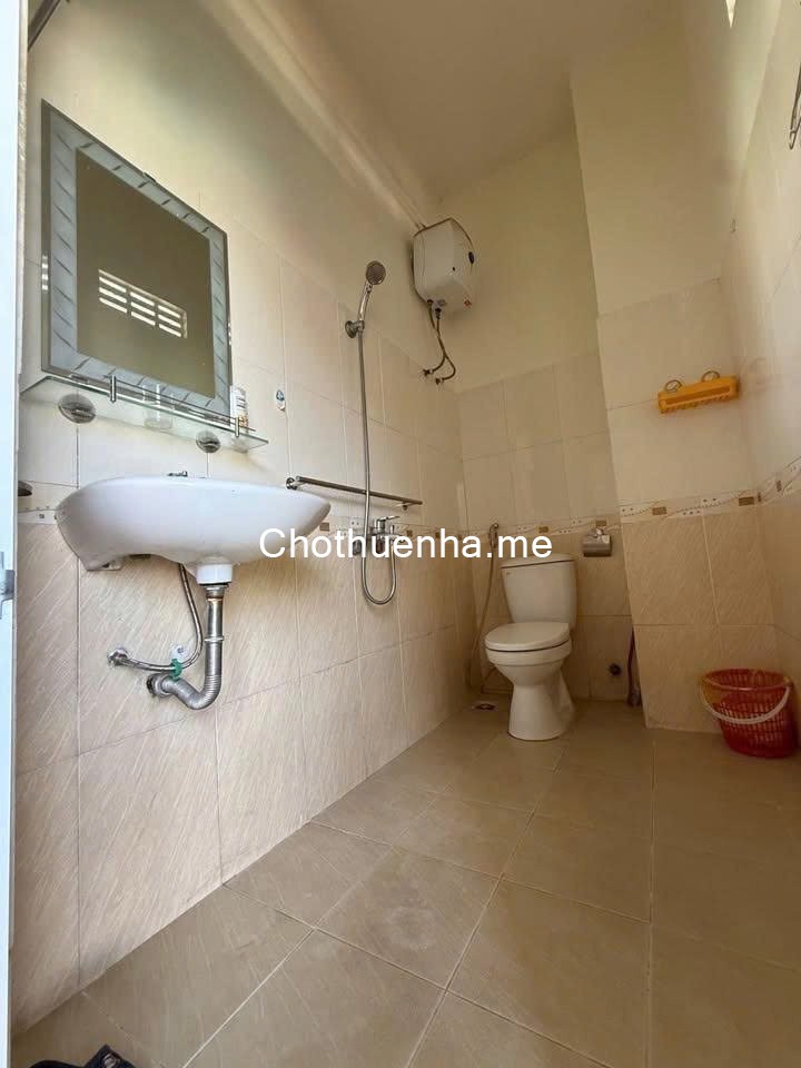 Cho thuê nhà mặt tiền Mai Hắc Đế, phường 6, Đà Lạt 25 triệu/tháng