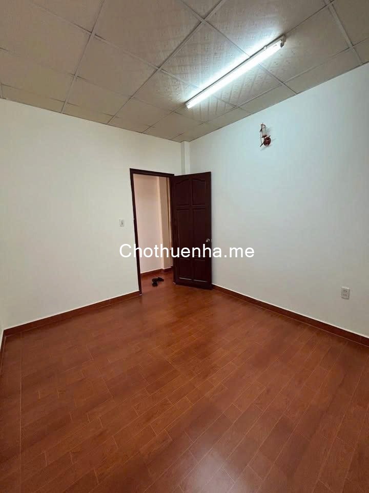 Cho thuê nhà mặt tiền Mai Hắc Đế, phường 6, Đà Lạt 25 triệu/tháng