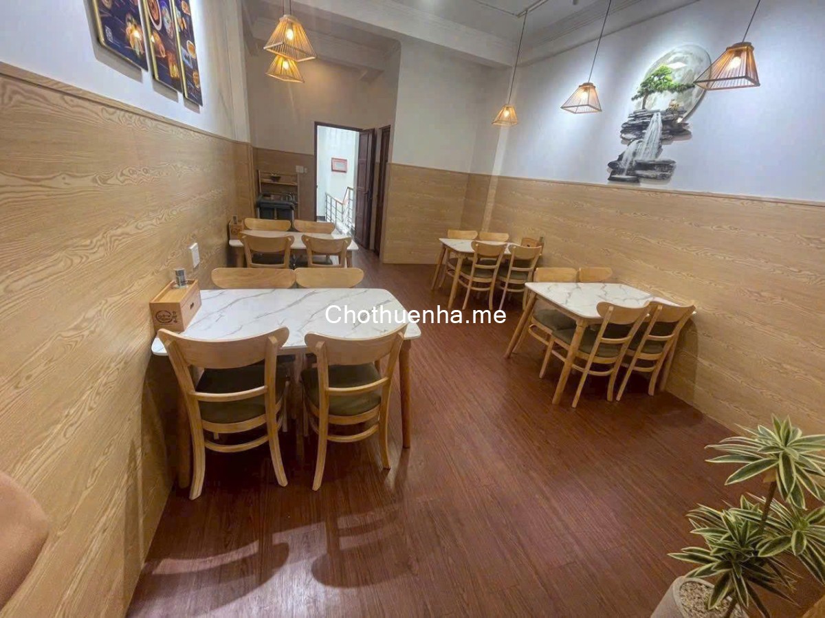 Cho thuê nhà nguyên căn Mặt tiền Phan Huy Ích, 4 tầng, đẹp, chắc chắn