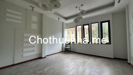 Cho thuê nhà mặt tiền 8 phòng Phạm Ngọc Thạch phường 6 Đà Lạt