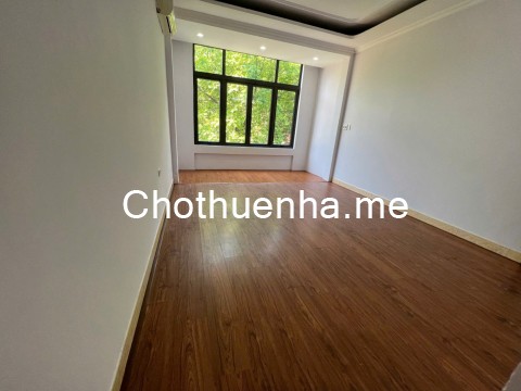 Cần cho thuê nhà ngõ Minh Khai 32m² x 3,5 tầng, 3PN, 3WC - giá 13 triệu/tháng