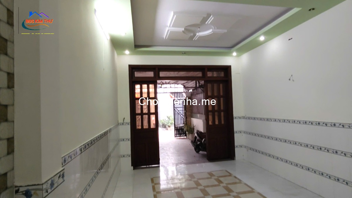 "Nhà 280 m² , 1 Trệt 2 Lầu Và Sân Thượng, Mã Lò
