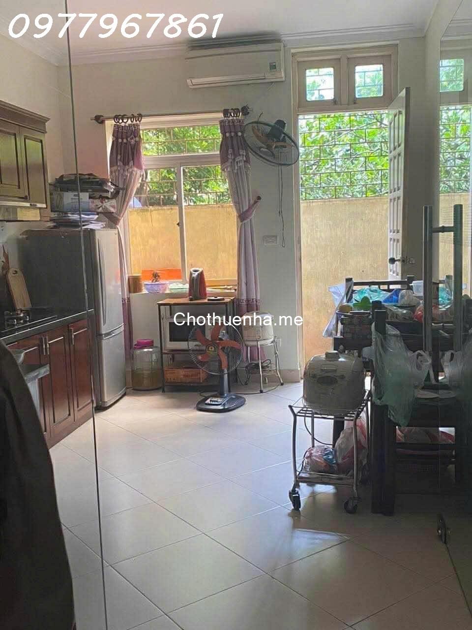Cho thuê nhà 3 tầng siêu đẹp tại Tây Mỗ, Hà Nội, full nội thất xách vali vào ở ngay