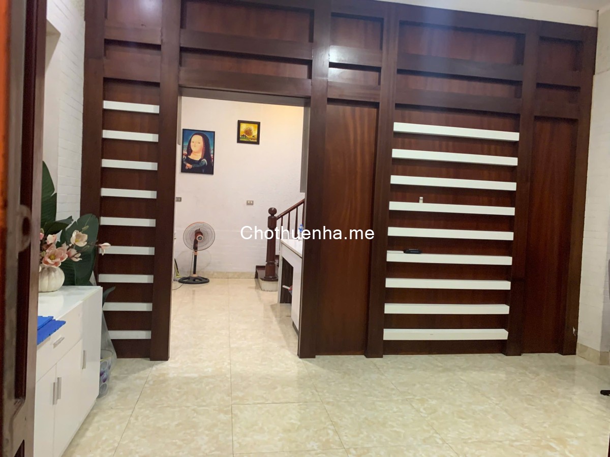 CẦN CHO THUÊ NHÀ 5 TẦNG TẠI HOÀNG VĂN THÁI THANH XUÂN ( ra Nguyễn Trãi 5 phút)