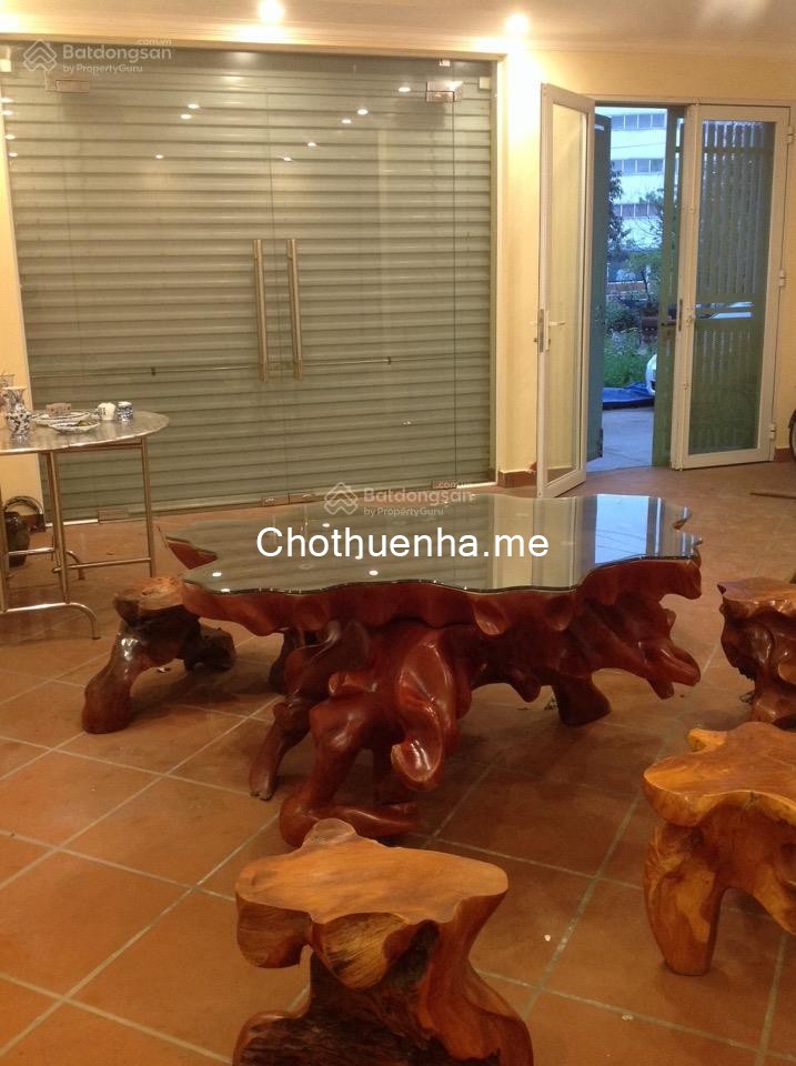 CHÍNH CHỦ CHO THUÊ NHÀ MẶT HỒ BẢY GIAN - PHỐ ĐỘI CẤN - PHƯỜNG NGỌC HÀ - BA ĐÌNH - HÀ NỘI.