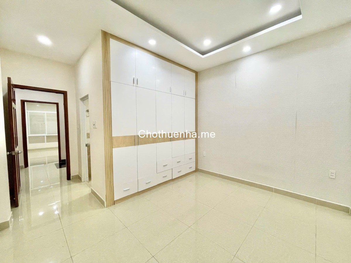 Cho thuê nguyên căn hẻm xe tải đối diện Vạn Phúc City 520/2/5 quốc lộ 13 chính chủ