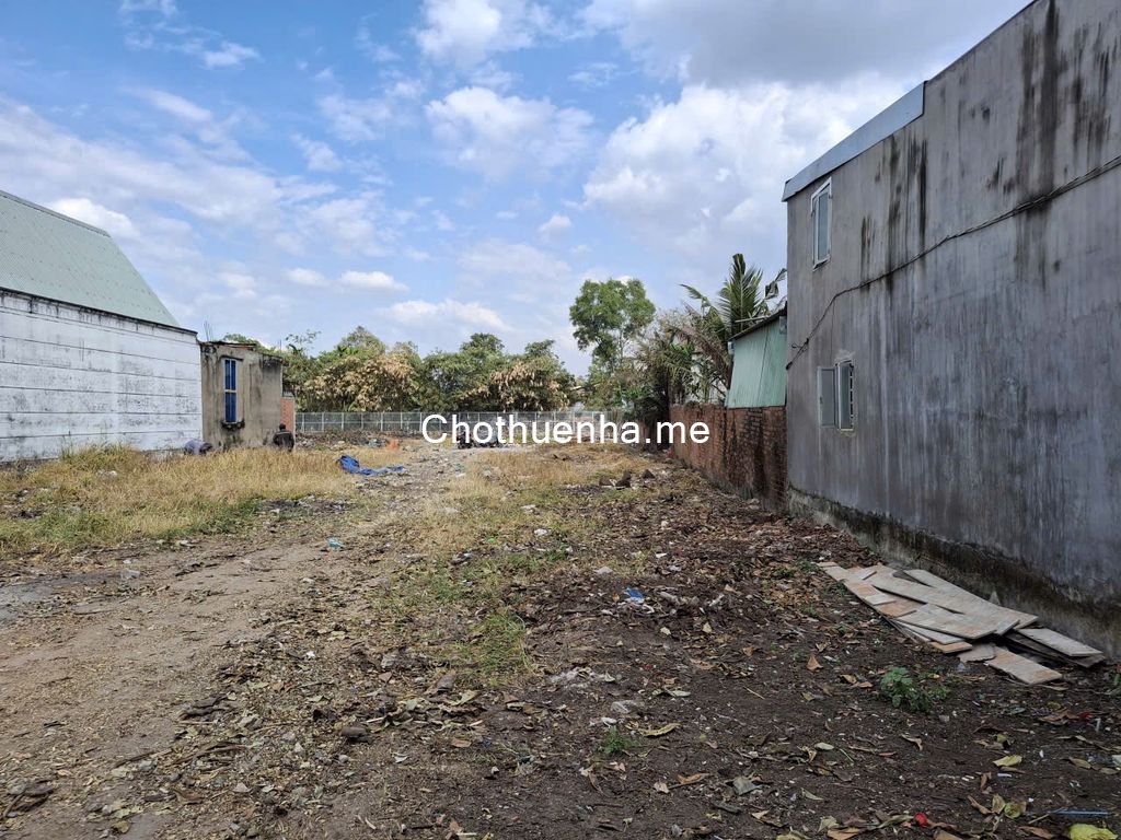Đất Bình Dương 2700m2 cho thuê tự do kinh doanh sáng tạo