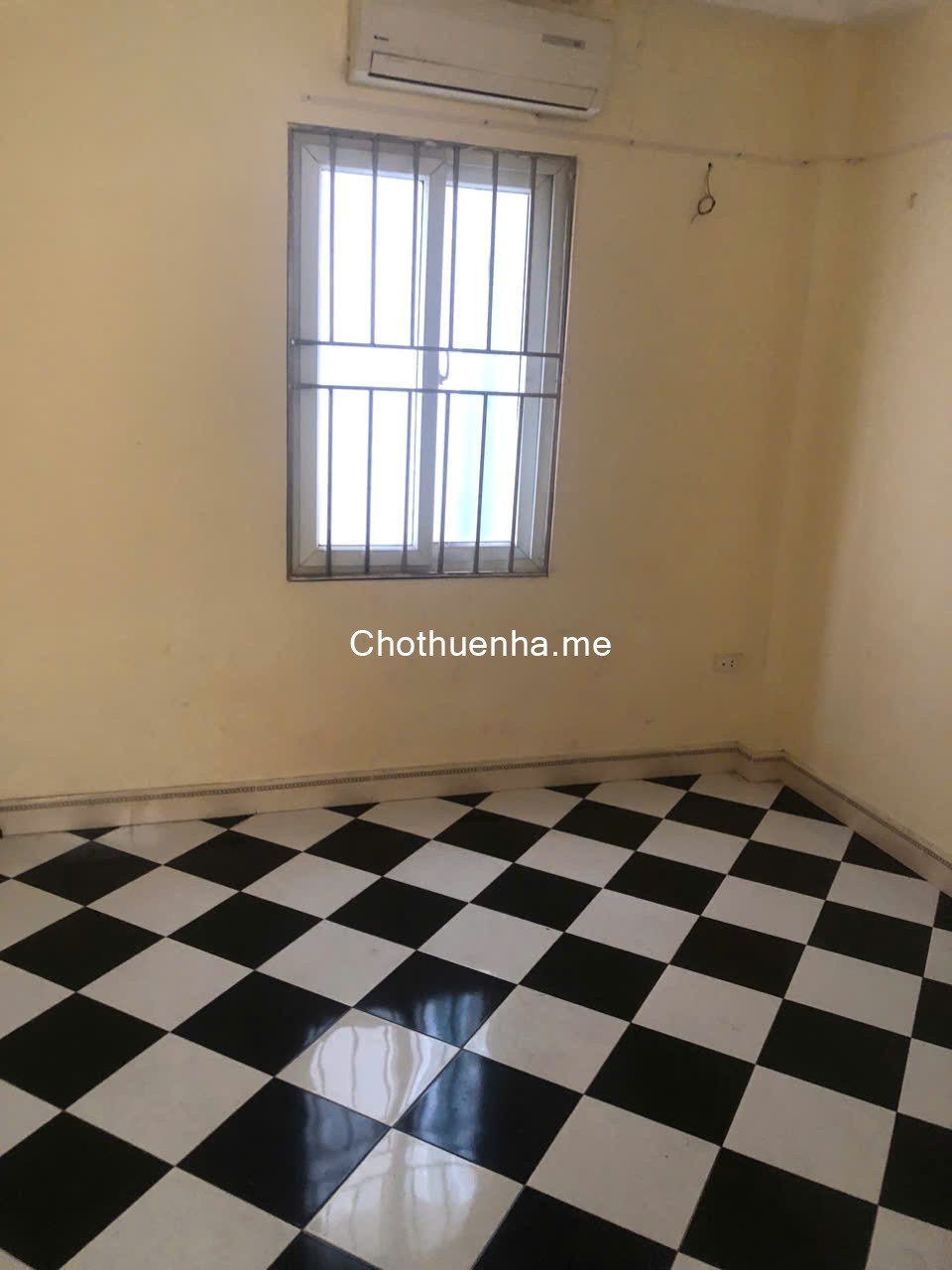 Cho thuê nhà riêng 4 T ngõ 111 Phúc Thịnh, Kiến Hưng, Hà Đông
