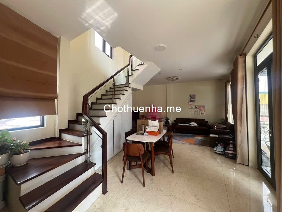 Cho thuê nhà mặt tiền Cổ Loa phường 2 Đà Lạt 20 triệu/tháng