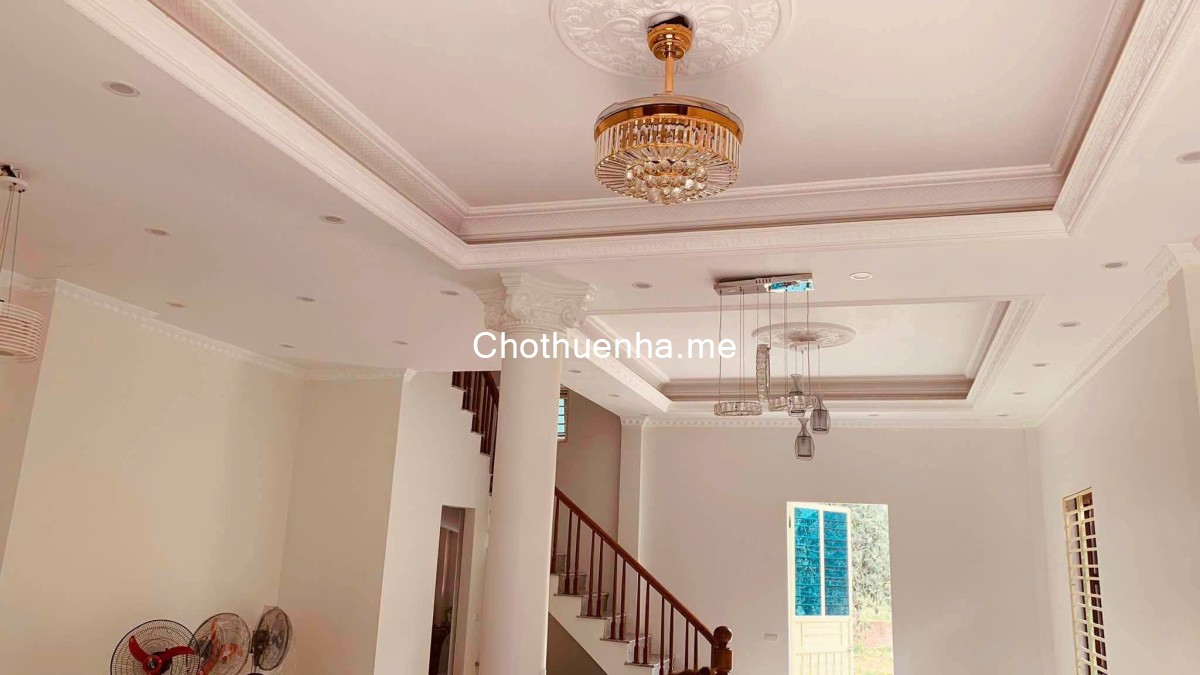CHO THUÊ NHÀ VƯỜN/VILLA 600M2 FULL NỘI THẤT -Tại Số 810 Cụm 1 Thôn 2 Xã Thạch Hoà, Huyện Thạch Thất,