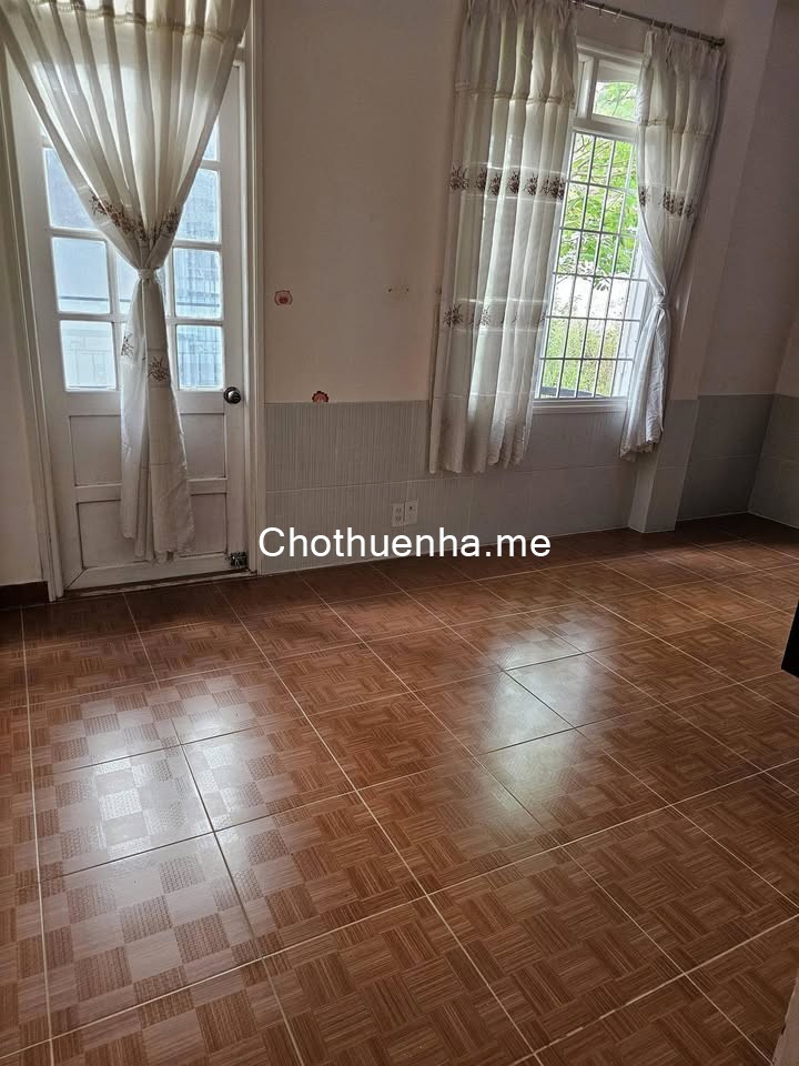 Cho thuê nhà nguyên căn Đường Hùng Vương, Phường 11, Đà Lạt