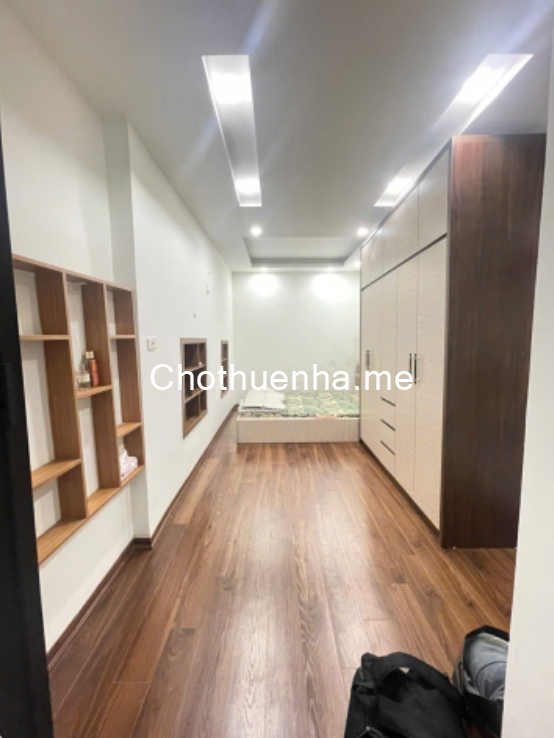 CHO THUÊ NGUYÊN CĂN BẠCH MAI, 50M 3T, 3 NGỦ, ĐỦ NỘI THẤT 11TR 0965549363