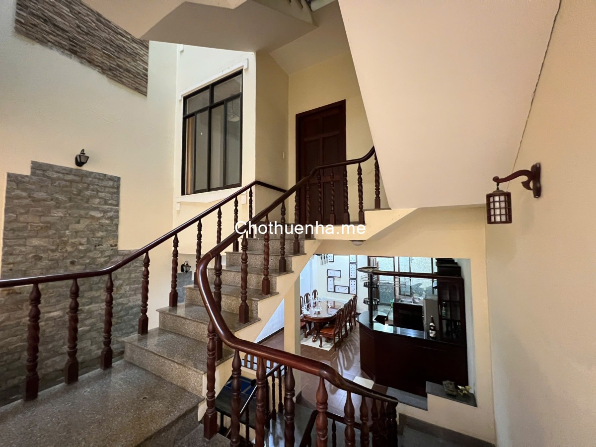 Cho Thuê Nhà NC Đường 45 Tân Quy, Q7. DT 5.3x20m, 3 Lầu, 5PN,