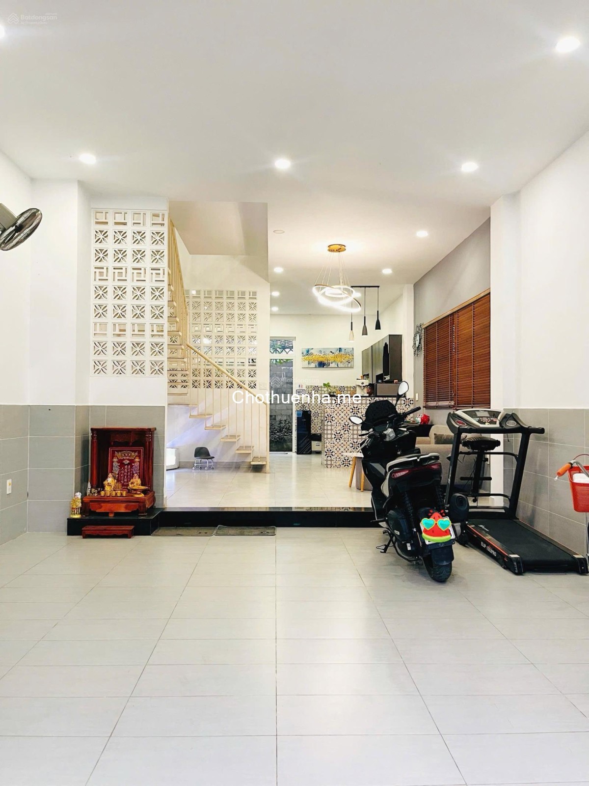 Cho thuê nhà nguyên căn, 1 trệt 2 lầu 1 sân thượng 80m2