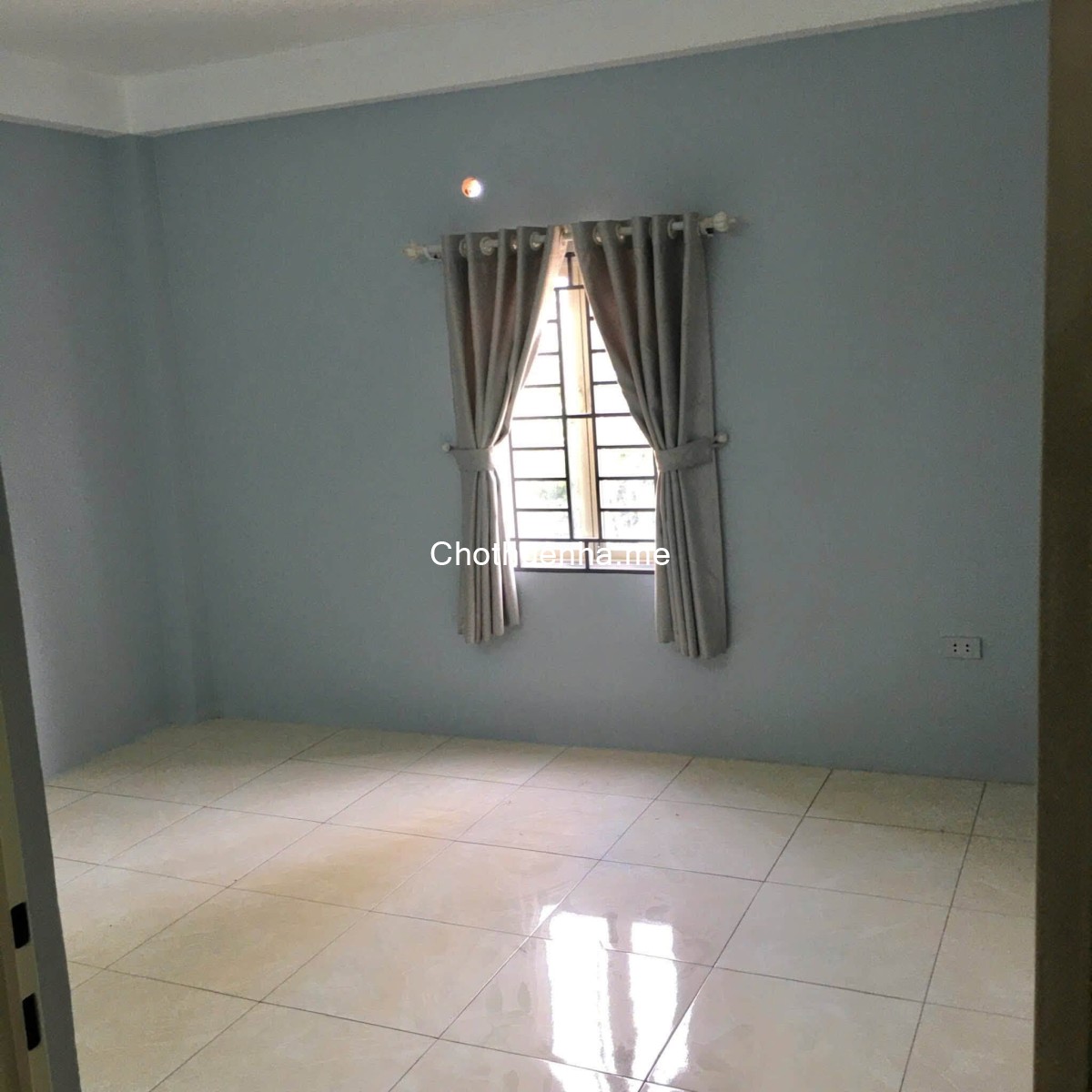 CHO THUÊ NHÀ NGUYÊN CĂN QUẬN 9 4PN, 3WC - Có cửa hậu