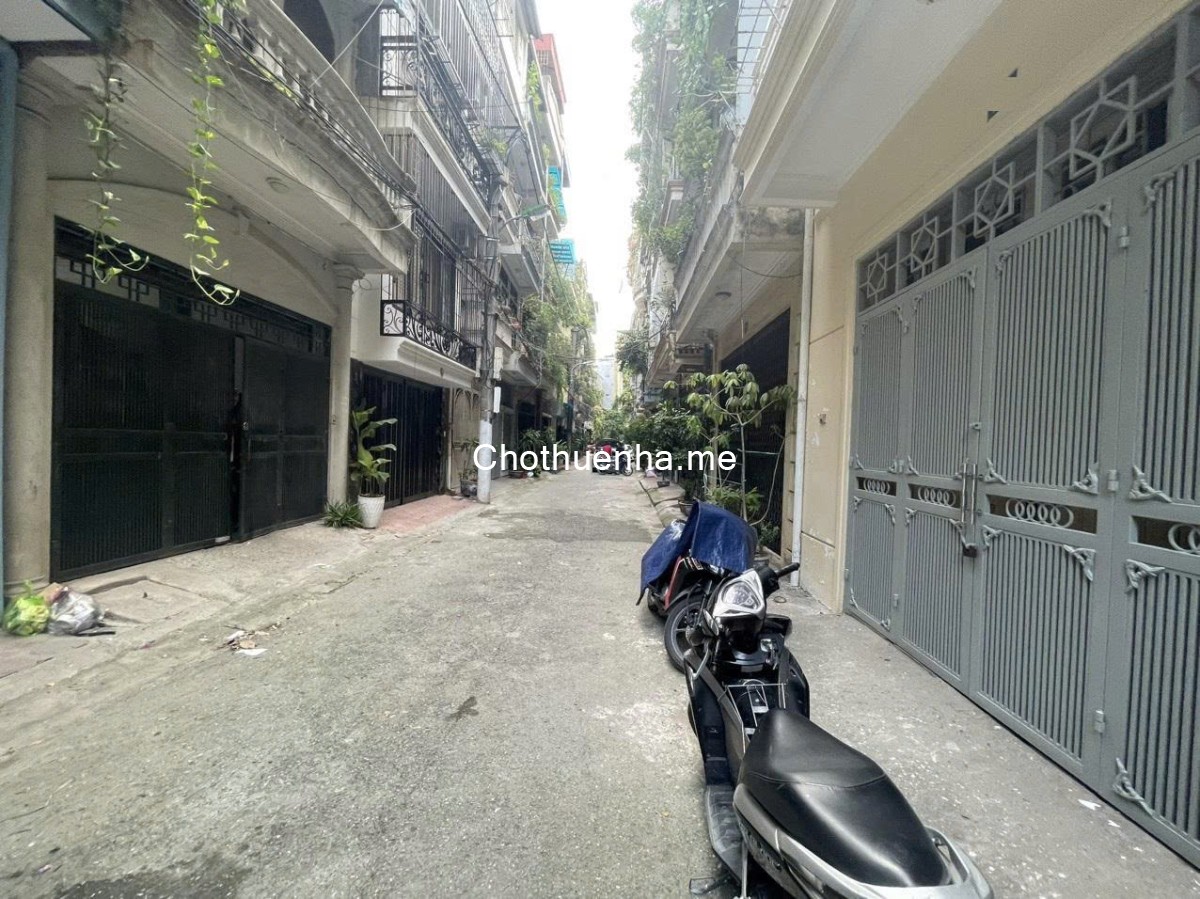 Nhà riêng ngõ phố minh khai, ngõ quỳnh diện tích 55m2x4t giá 15tr có thương lượng
