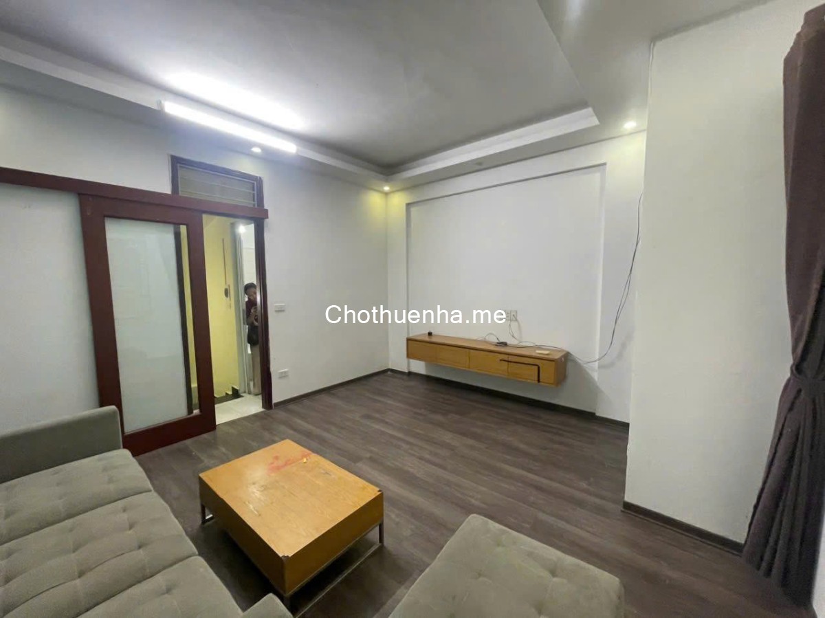 Nhà riêng ngõ phố hoàng mai, nguyễn đức cảnh dt32m2x5t giá 12tr