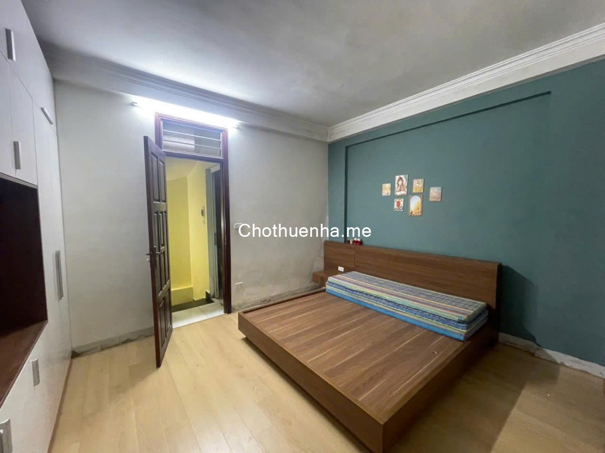 Nhà riêng ngõ phố hoàng mai, nguyễn đức cảnh dt32m2x5t giá 12tr