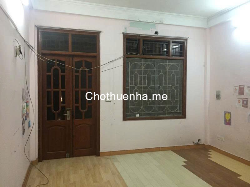 Nhà riêng ngõ 663 trương định gần nam đô dt60m2x3t giá 8tr