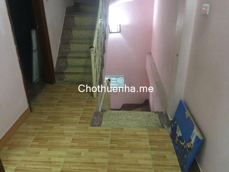 Nhà riêng ngõ 663 trương định gần nam đô dt60m2x3t giá 8tr