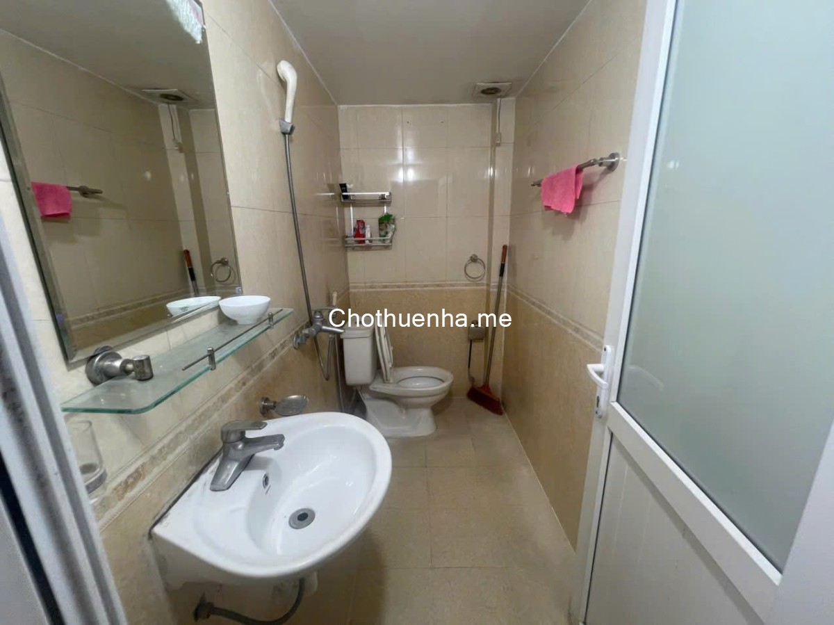 Nhà riêng ngõ phố tân mai nguyễn chính dt45m2x4,5t giá 15tr