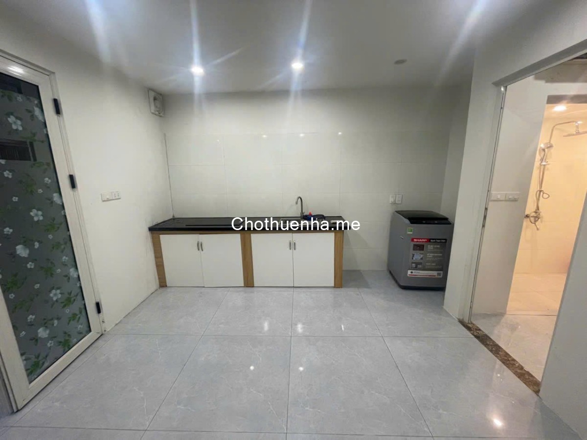 Nhà riêng cấp 4 ngõ 70 phố mai động dt35m2x1 tầng giá 5tr